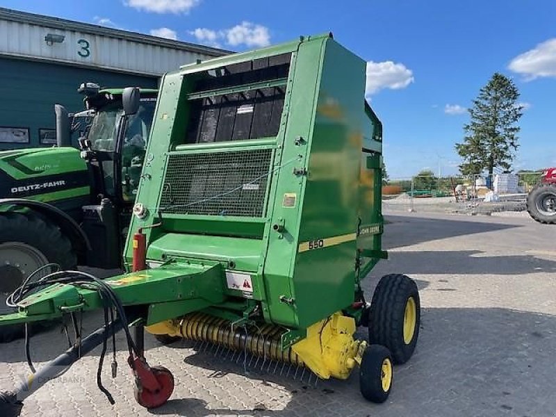 Rundballenpresse typu John Deere 550, Gebrauchtmaschine v Fischbach/Clervaux (Obrázek 1)