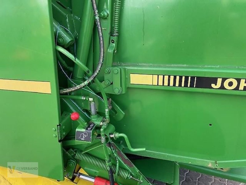 Rundballenpresse typu John Deere 550, Gebrauchtmaschine v Fischbach/Clervaux (Obrázek 8)
