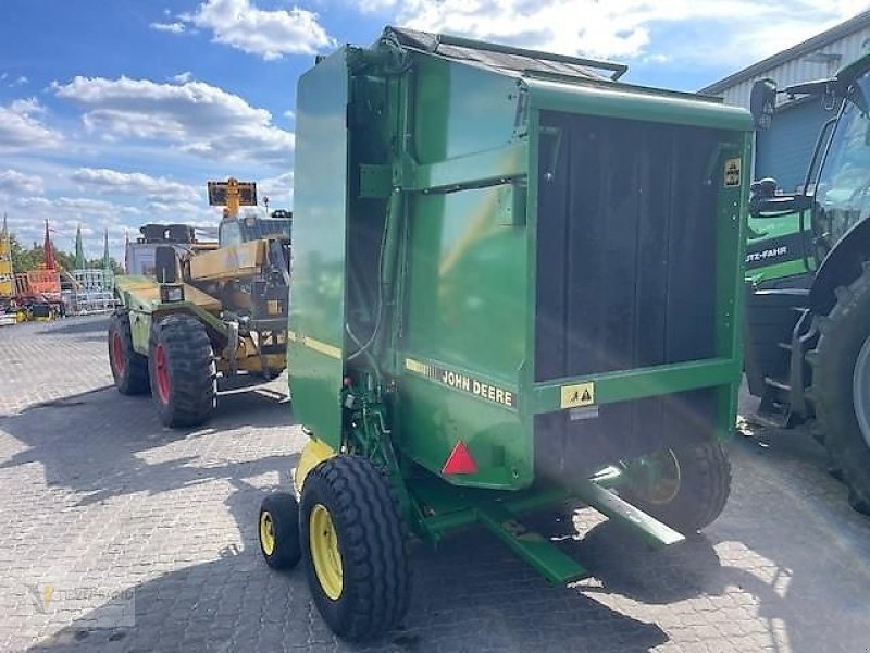 Rundballenpresse typu John Deere 550, Gebrauchtmaschine v Fischbach/Clervaux (Obrázek 3)