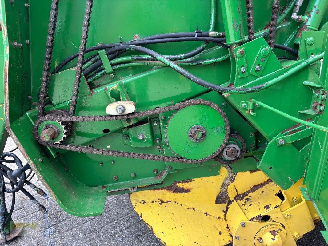 Rundballenpresse des Typs John Deere 550, Gebrauchtmaschine in Ahaus (Bild 11)