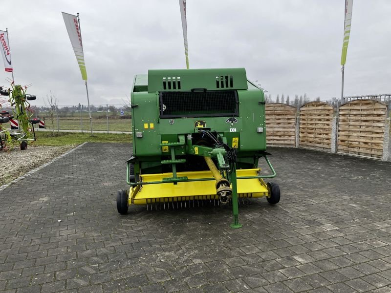 Rundballenpresse tip John Deere 568 MAXI CUT, Gebrauchtmaschine in Töging a. Inn (Poză 2)