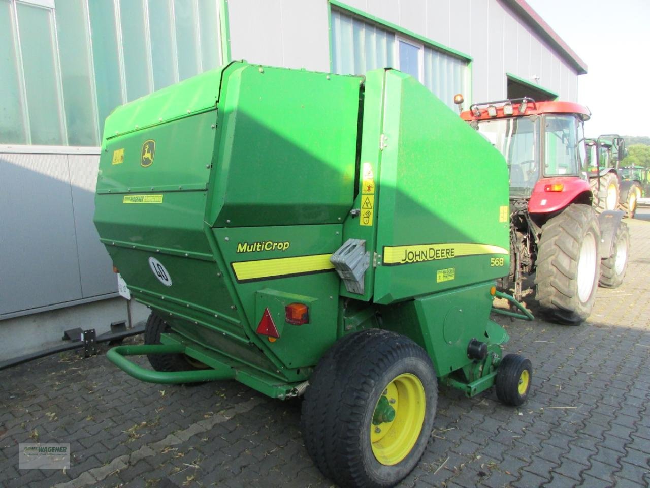Rundballenpresse типа John Deere 568 Multicrop, Gebrauchtmaschine в Bad Wildungen - Wega (Фотография 2)