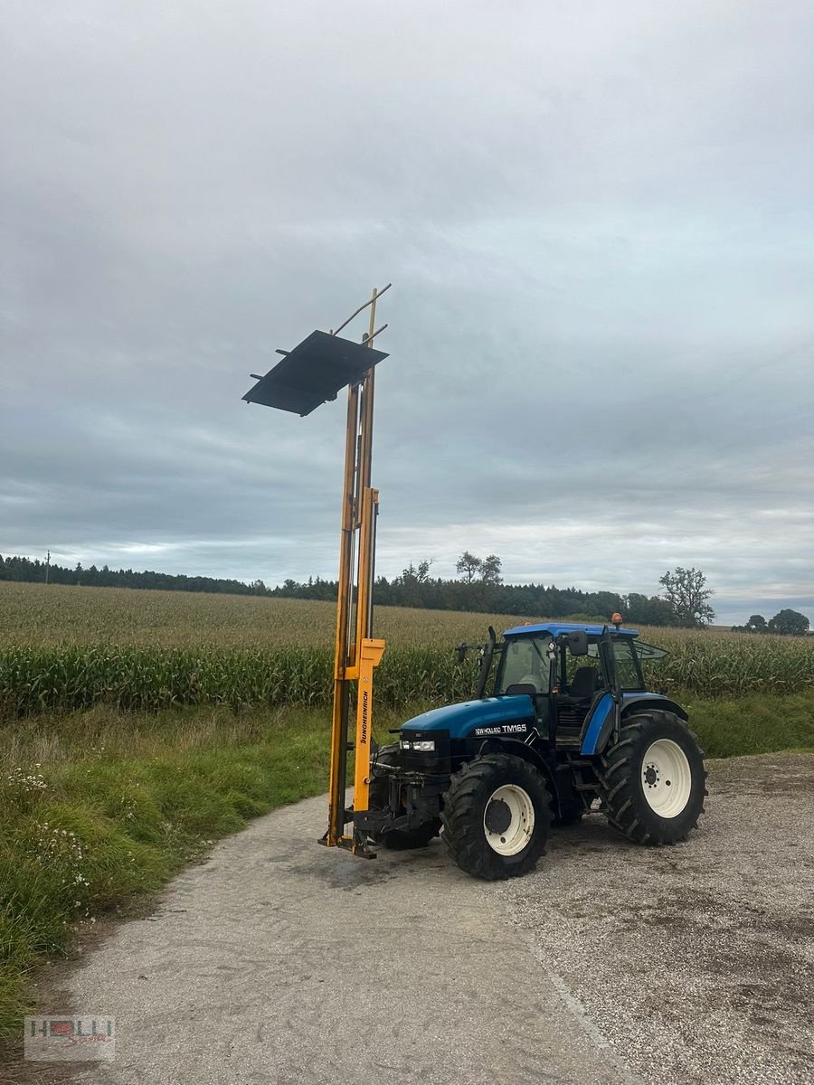 Rundballenpresse des Typs John Deere 570, Gebrauchtmaschine in Niederneukirchen (Bild 24)