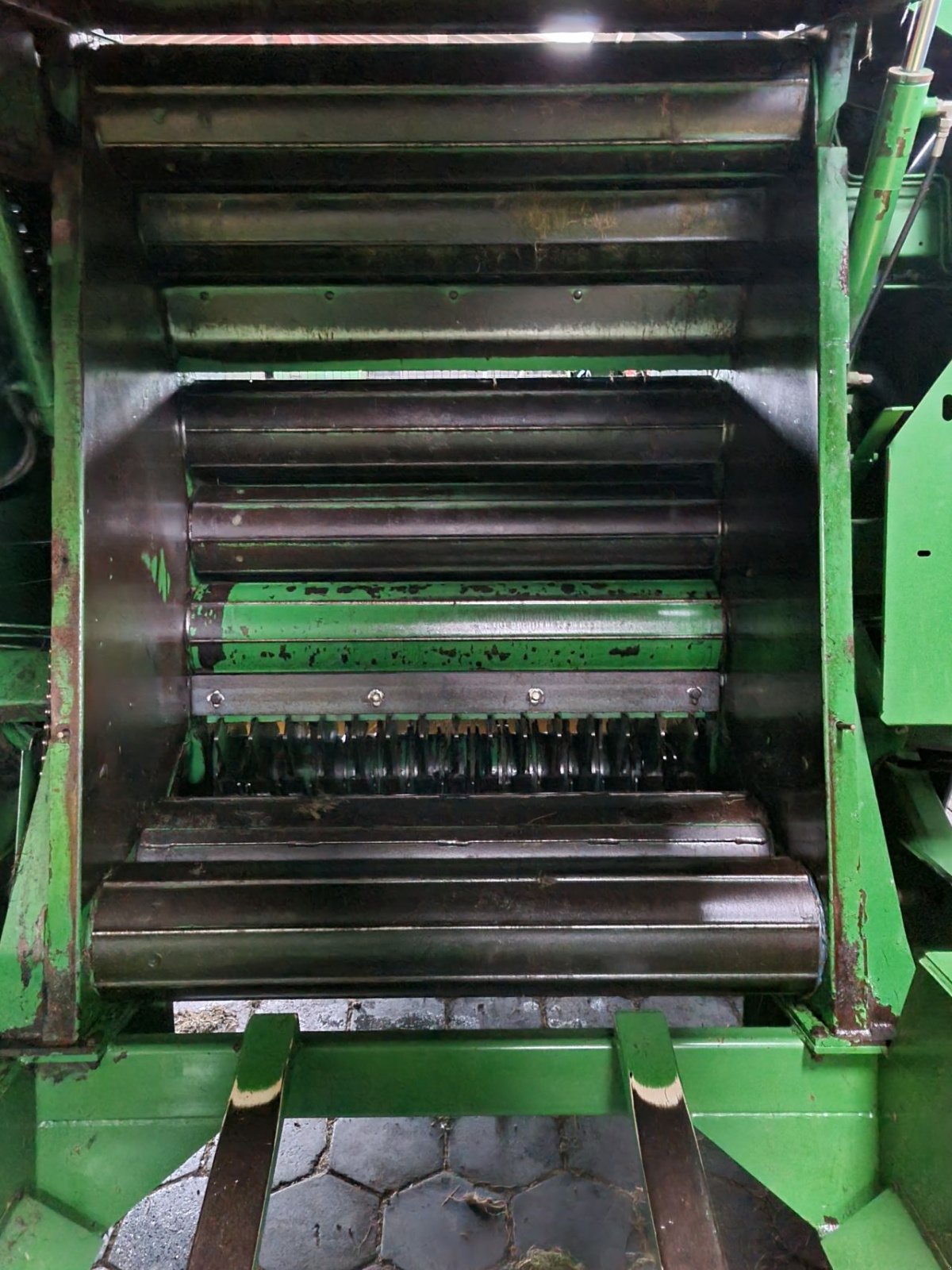 Rundballenpresse typu John Deere 575, Gebrauchtmaschine v Molenaarsgraaf (Obrázek 4)