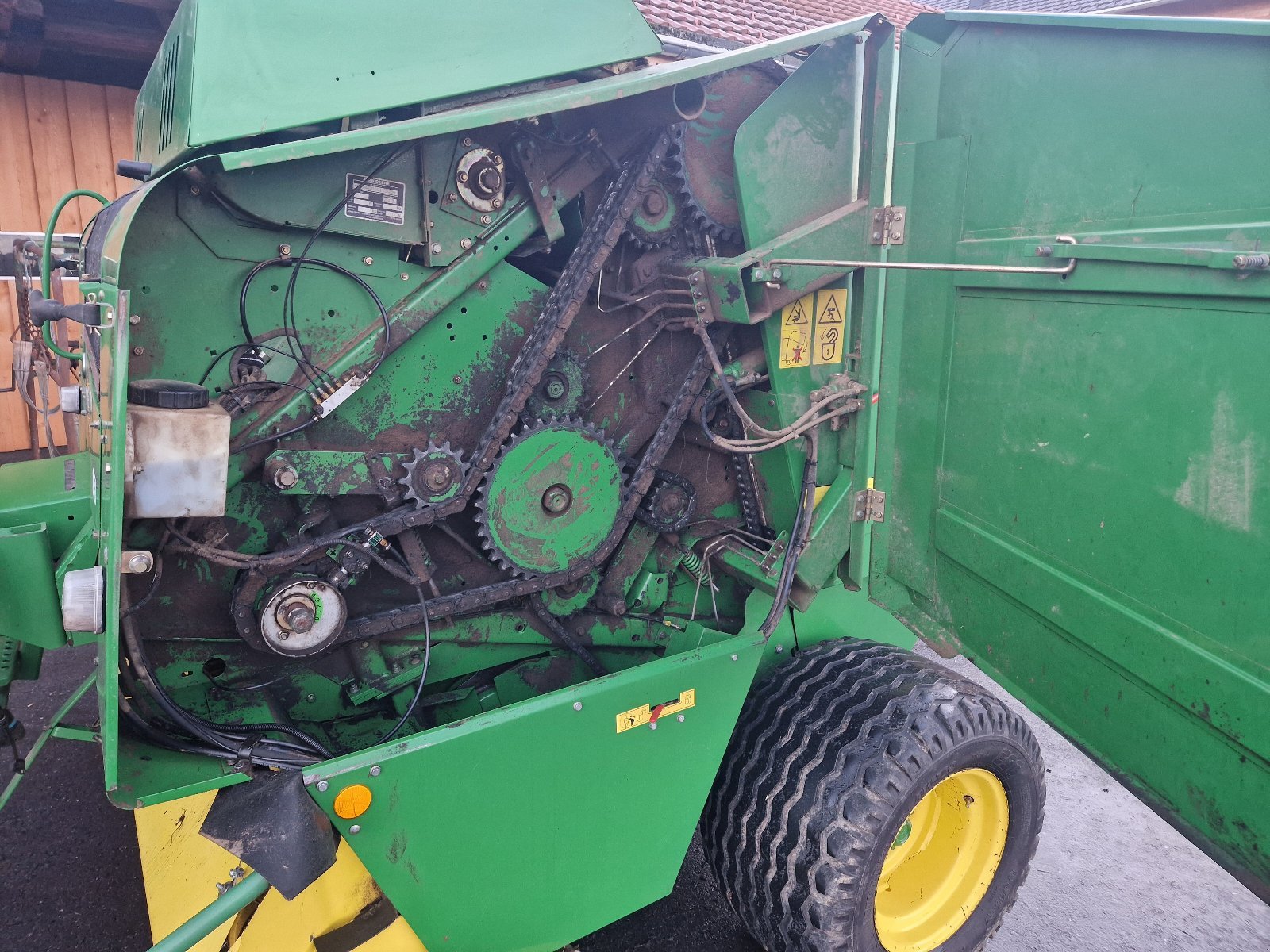 Rundballenpresse Türe ait John Deere 578 Maxi Cut, Gebrauchtmaschine içinde Krumbach (resim 7)