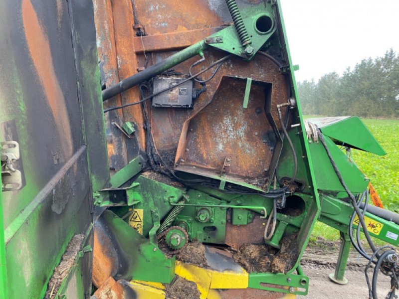 Rundballenpresse des Typs John Deere 580, Gebrauchtmaschine in Hemmet (Bild 16)
