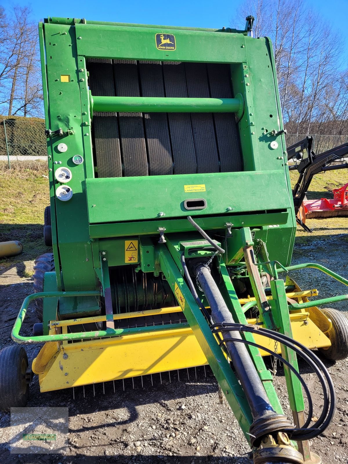 Rundballenpresse del tipo John Deere 580, Gebrauchtmaschine en Gleisdorf (Imagen 4)