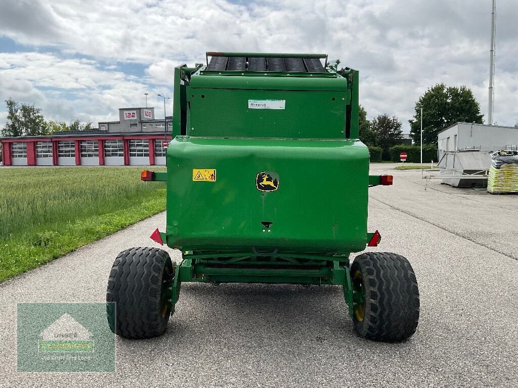 Rundballenpresse типа John Deere 582 Maxicut, Gebrauchtmaschine в Eferding (Фотография 3)