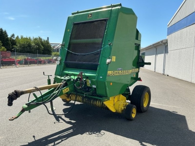 Rundballenpresse des Typs John Deere 590 RUNDBALLEPRESSER, Gebrauchtmaschine in Farsø (Bild 3)