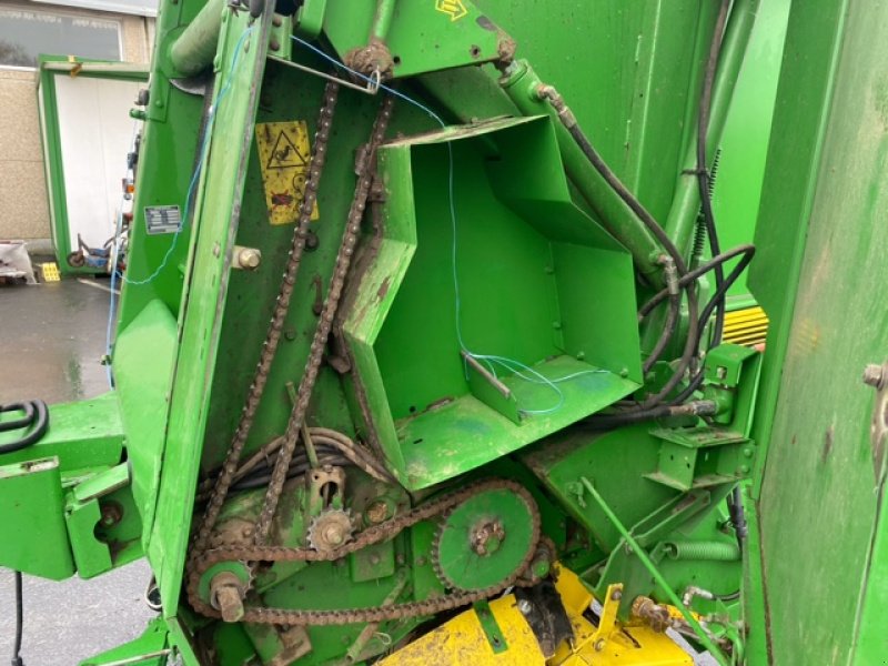 Rundballenpresse typu John Deere 590, Gebrauchtmaschine w Wargnies Le Grand (Zdjęcie 10)