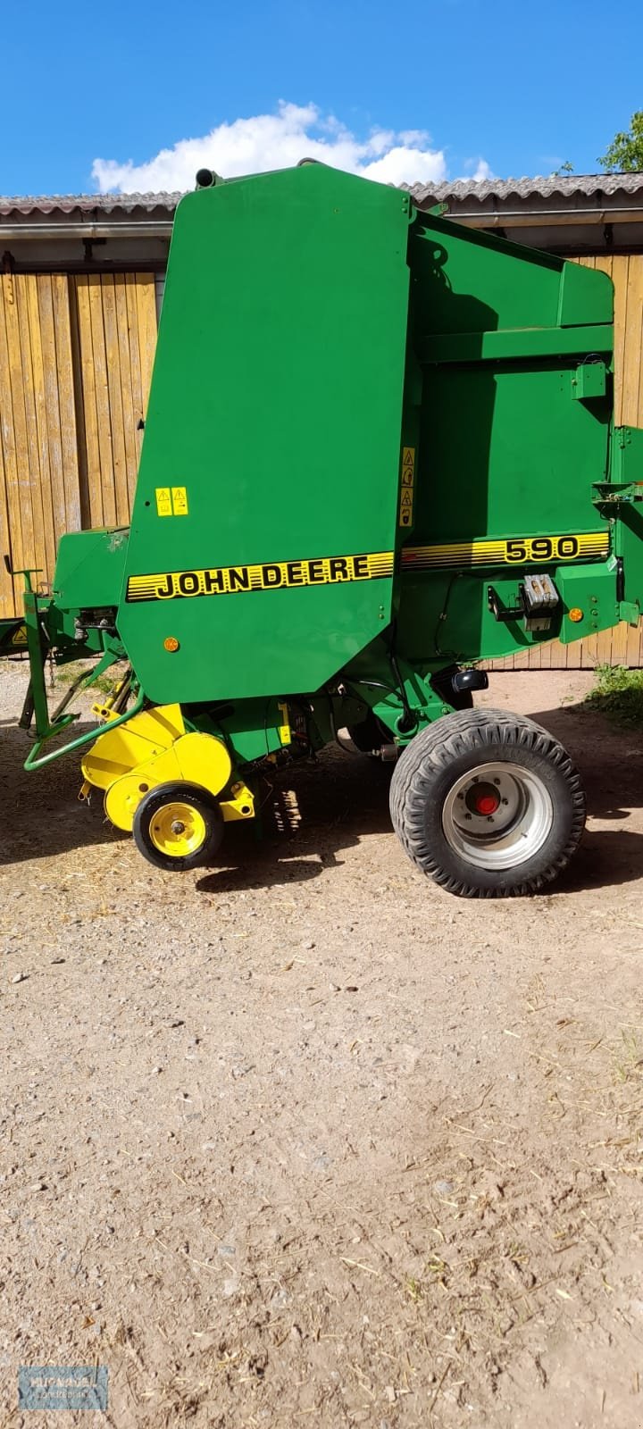 Rundballenpresse typu John Deere 590, Gebrauchtmaschine w Neuhof-Zenn (Zdjęcie 7)