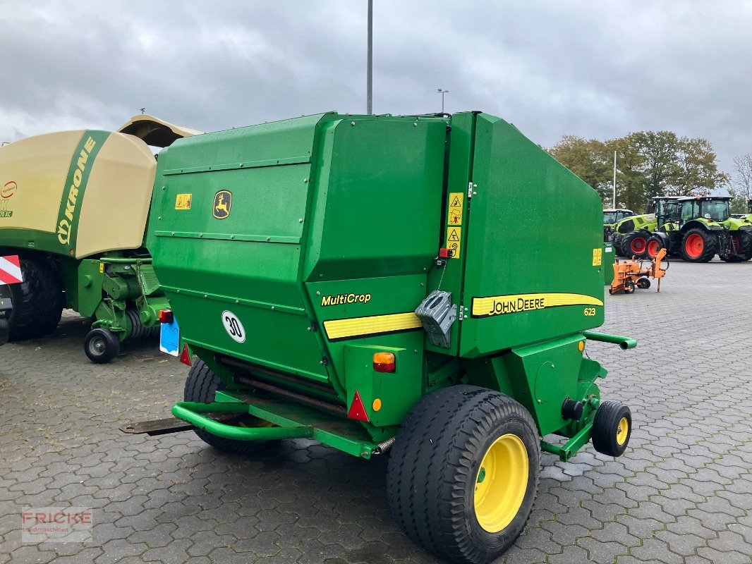 Rundballenpresse typu John Deere 623 MultiCrop, Gebrauchtmaschine v Bockel - Gyhum (Obrázek 26)
