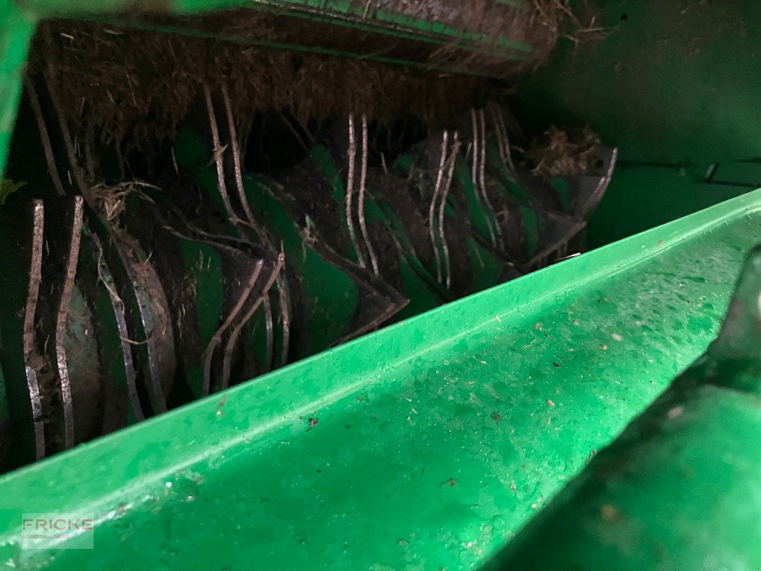 Rundballenpresse typu John Deere 623 MultiCrop, Gebrauchtmaschine v Bockel - Gyhum (Obrázek 29)