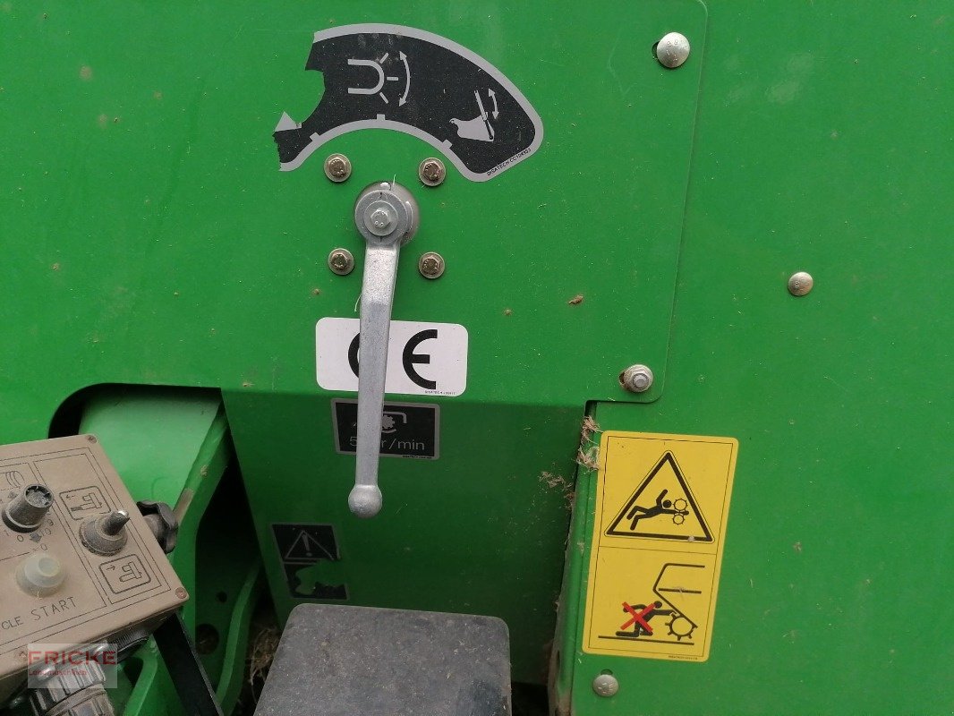 Rundballenpresse typu John Deere 623 MultiCrop, Gebrauchtmaschine v Bockel - Gyhum (Obrázek 10)