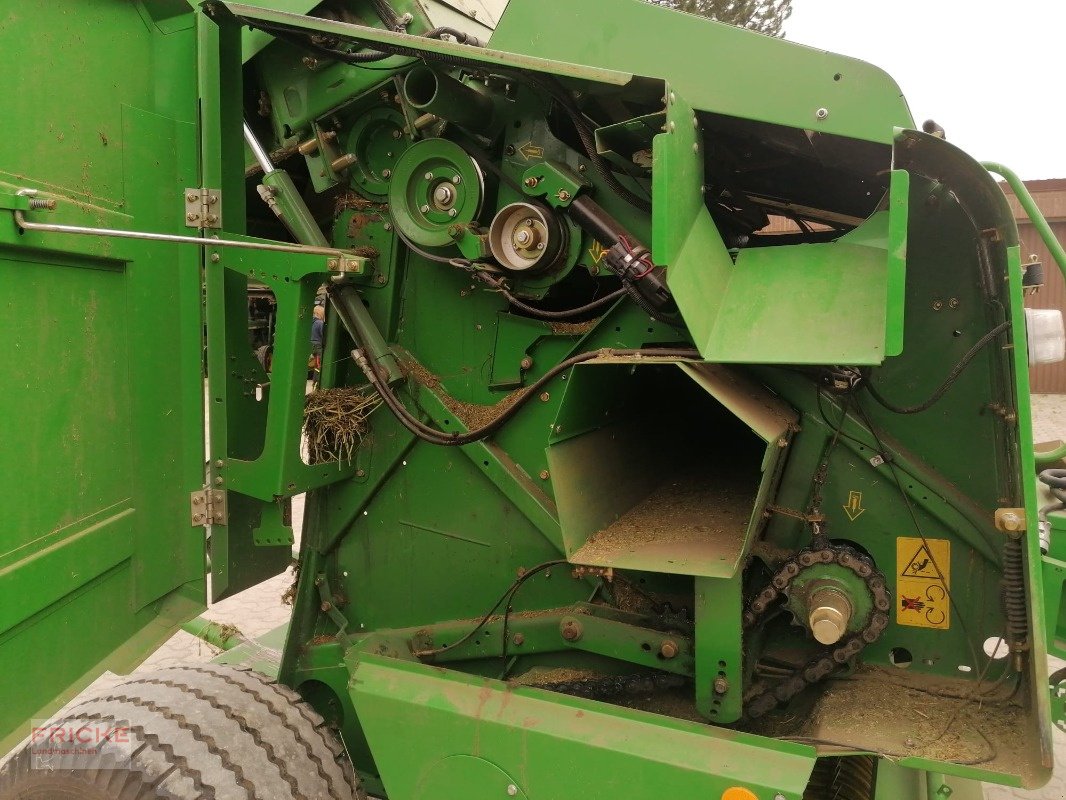 Rundballenpresse typu John Deere 623 MultiCrop, Gebrauchtmaschine v Bockel - Gyhum (Obrázek 18)
