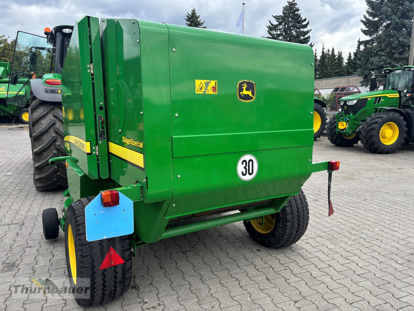 Rundballenpresse типа John Deere 623, Gebrauchtmaschine в Bodenmais (Фотография 3)