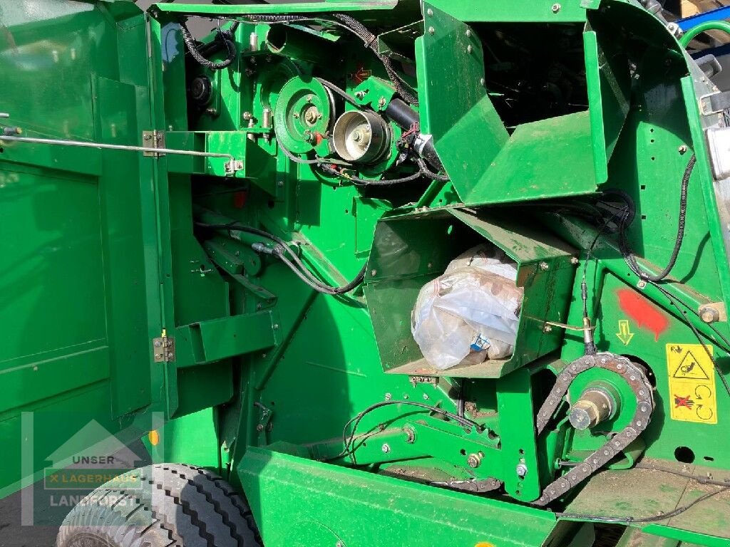 Rundballenpresse typu John Deere 623MultiCrop, Gebrauchtmaschine v Murau (Obrázek 17)