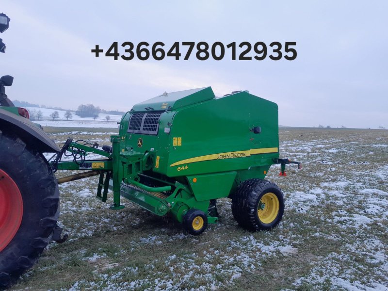 Rundballenpresse типа John Deere 644, Gebrauchtmaschine в Saxen