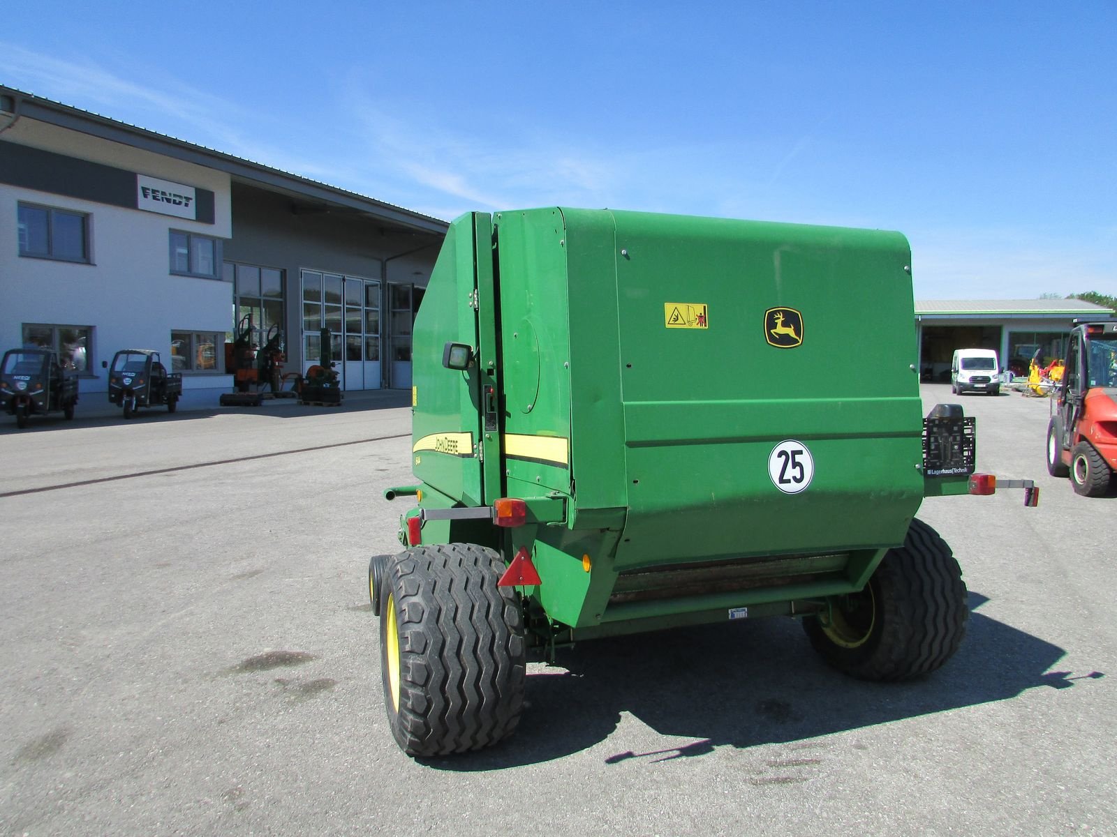 Rundballenpresse типа John Deere 644, Gebrauchtmaschine в Saxen (Фотография 7)