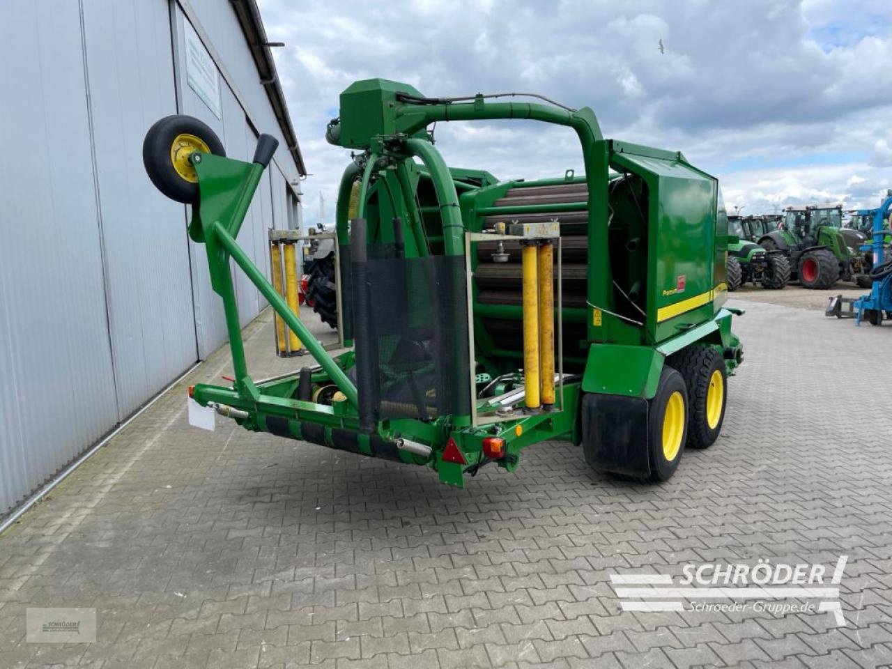 Rundballenpresse typu John Deere 678 PREMIUM, Gebrauchtmaschine w Wildeshausen (Zdjęcie 3)