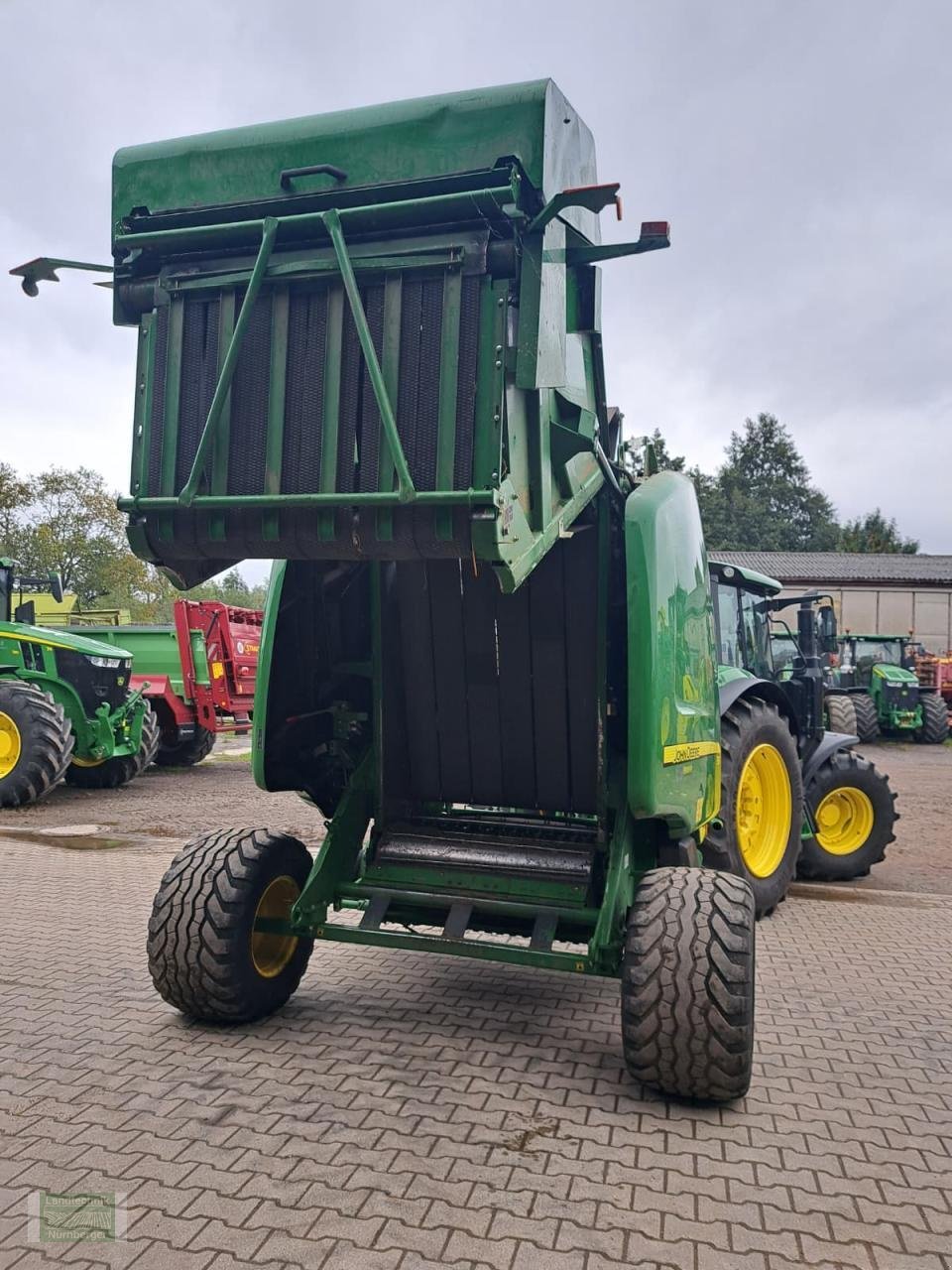 Rundballenpresse des Typs John Deere 854 Premium MaxiCut, Gebrauchtmaschine in Leubsdorf (Bild 5)