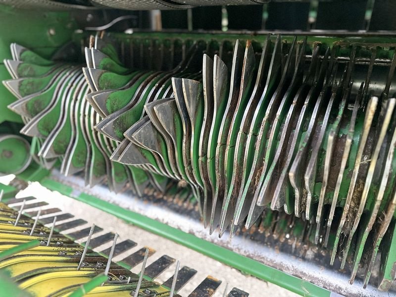 Rundballenpresse del tipo John Deere 854 Premium Rundballenpresse, Gebrauchtmaschine In St. Marienkirchen (Immagine 7)