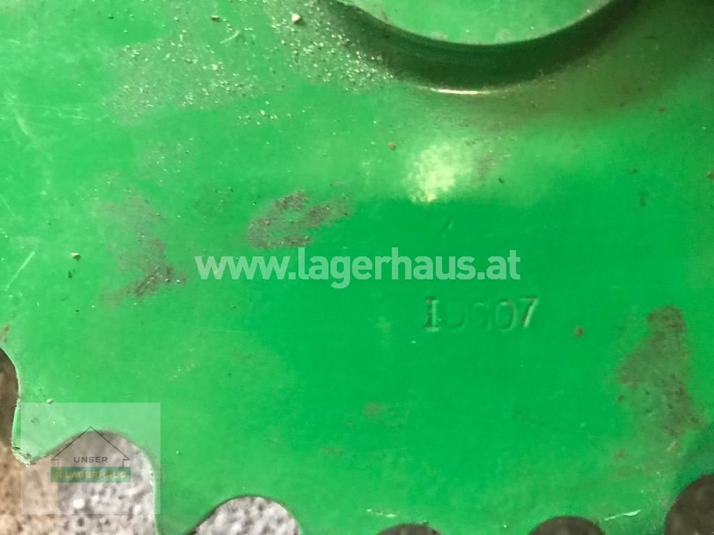 Rundballenpresse des Typs John Deere 854 U. 864, Gebrauchtmaschine in Wartberg (Bild 3)