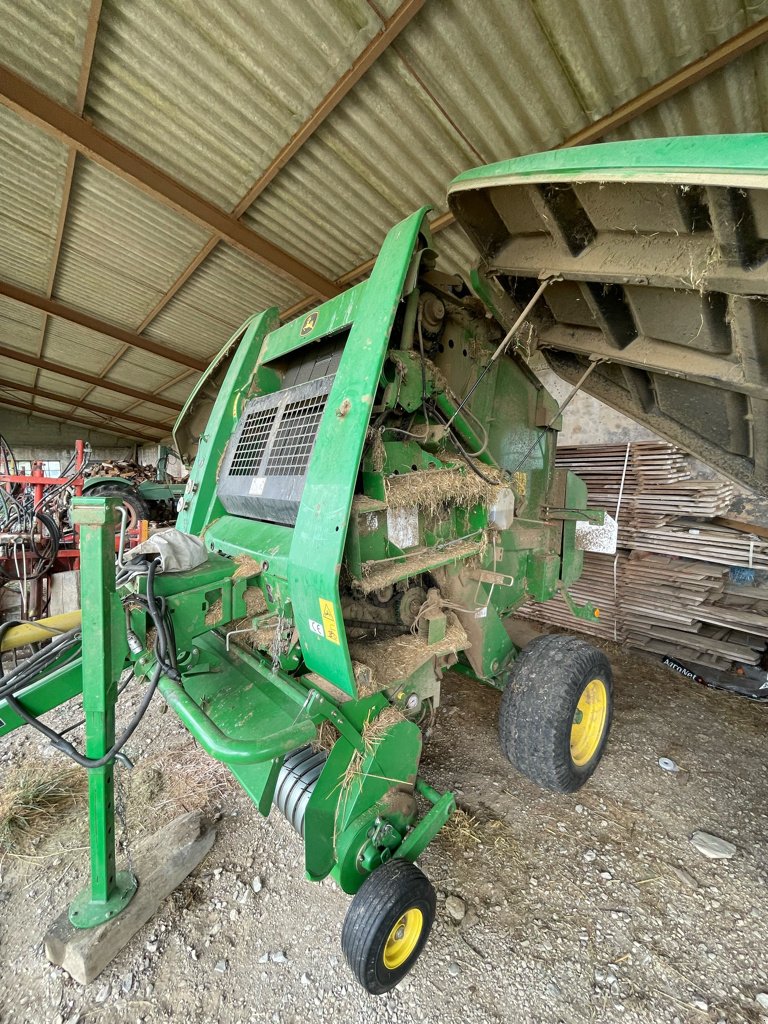 Rundballenpresse typu John Deere 854, Gebrauchtmaschine v Calmont (Obrázek 7)