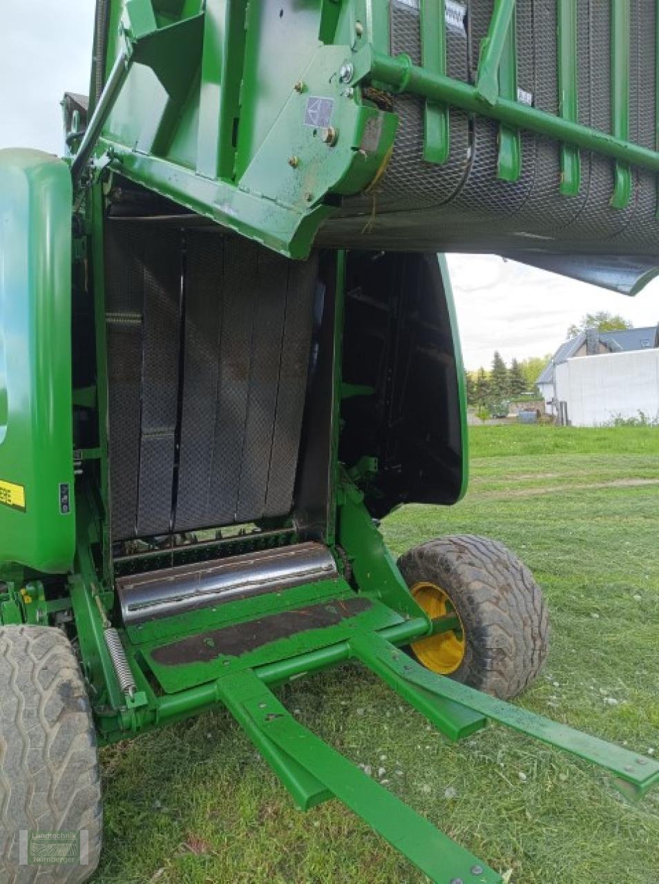 Rundballenpresse des Typs John Deere 854, Gebrauchtmaschine in Leubsdorf (Bild 4)