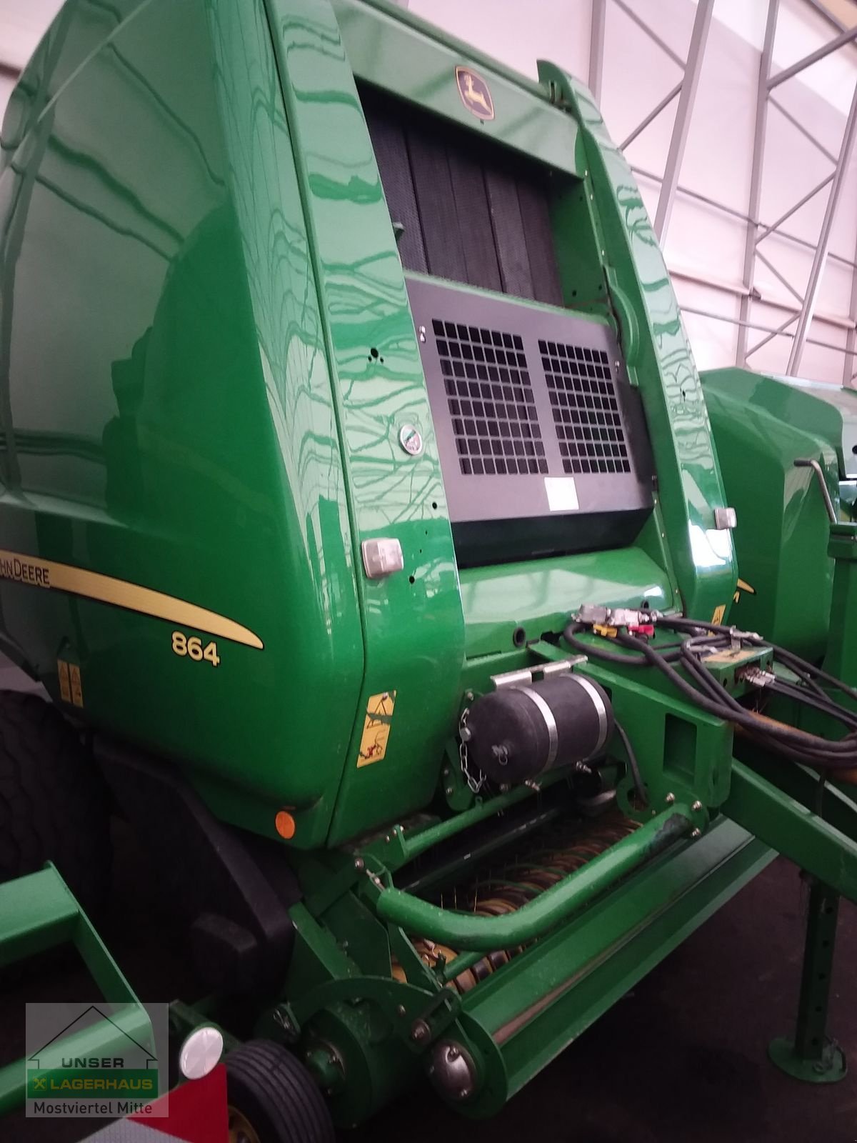 Rundballenpresse типа John Deere 864 Maxi Cut 14 Messer, Gebrauchtmaschine в Bergland (Фотография 1)