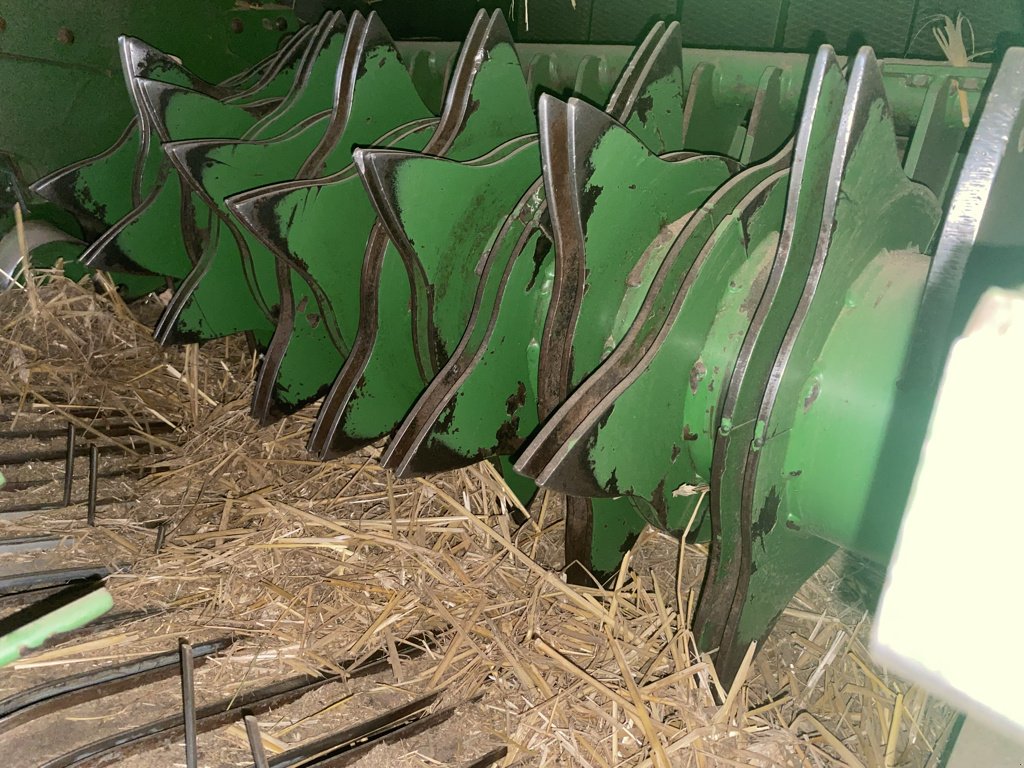 Rundballenpresse от тип John Deere 864 MAXICUT 13 COUTEAUX, Gebrauchtmaschine в UZERCHE (Снимка 6)
