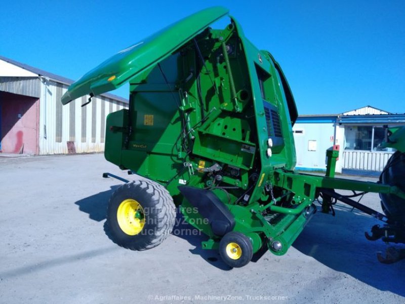Rundballenpresse of the type John Deere 864 MAXICUT, Gebrauchtmaschine in BARACE (Picture 2)