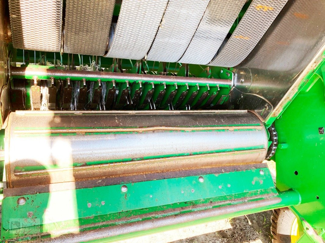 Rundballenpresse des Typs John Deere 864 PREMIUM MaxiCut, Gebrauchtmaschine in Karstädt (Bild 14)