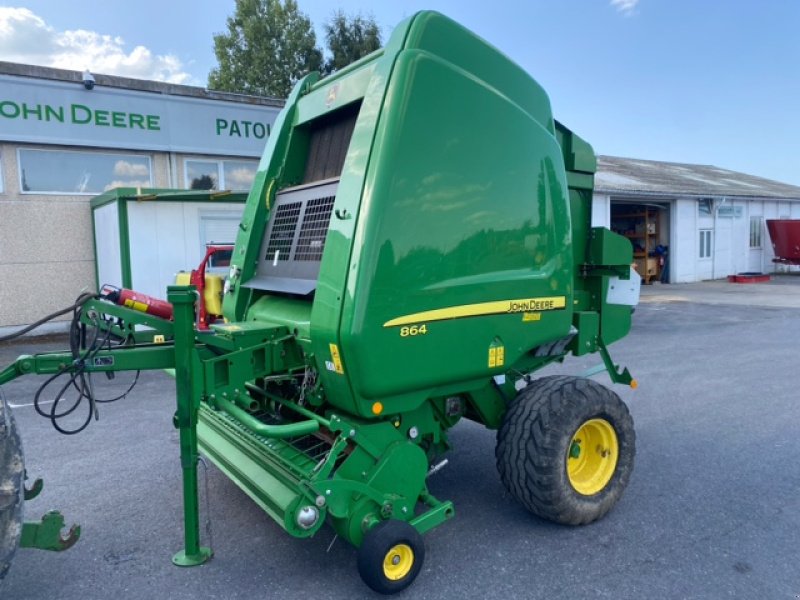 Rundballenpresse типа John Deere 864, Gebrauchtmaschine в Wargnies Le Grand (Фотография 1)