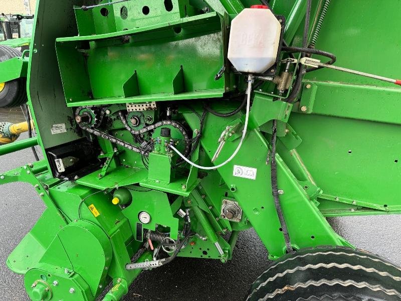 Rundballenpresse des Typs John Deere 864, Gebrauchtmaschine in Wargnies Le Grand (Bild 5)