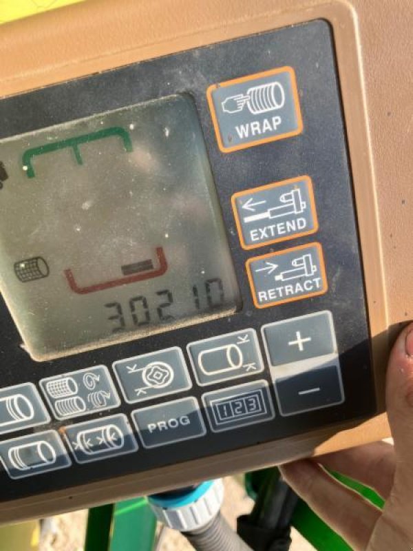 Rundballenpresse типа John Deere 864, Gebrauchtmaschine в Landsberg (Фотография 7)