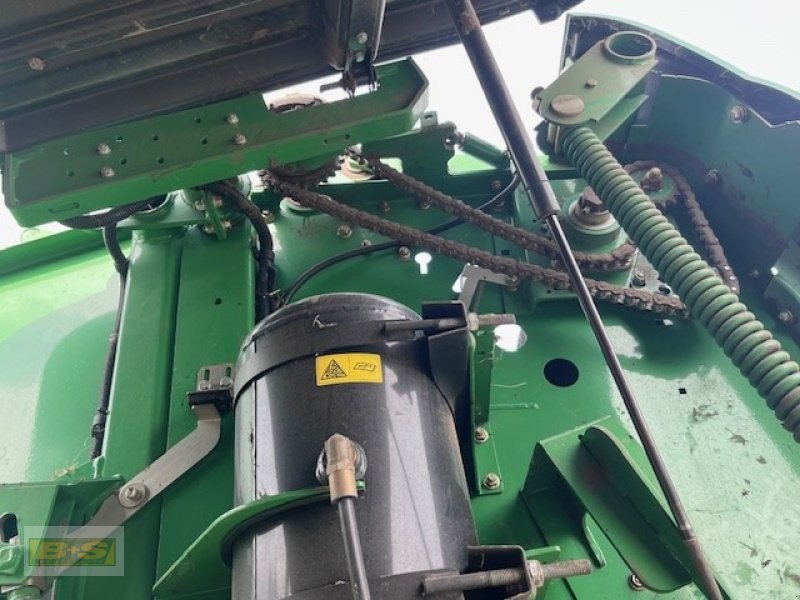 Rundballenpresse des Typs John Deere 864, Gebrauchtmaschine in Osterburg (Bild 15)