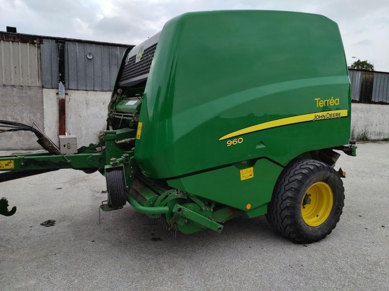 Rundballenpresse типа John Deere 960 HC, Gebrauchtmaschine в CORNY MACHEROMENIL (Фотография 2)