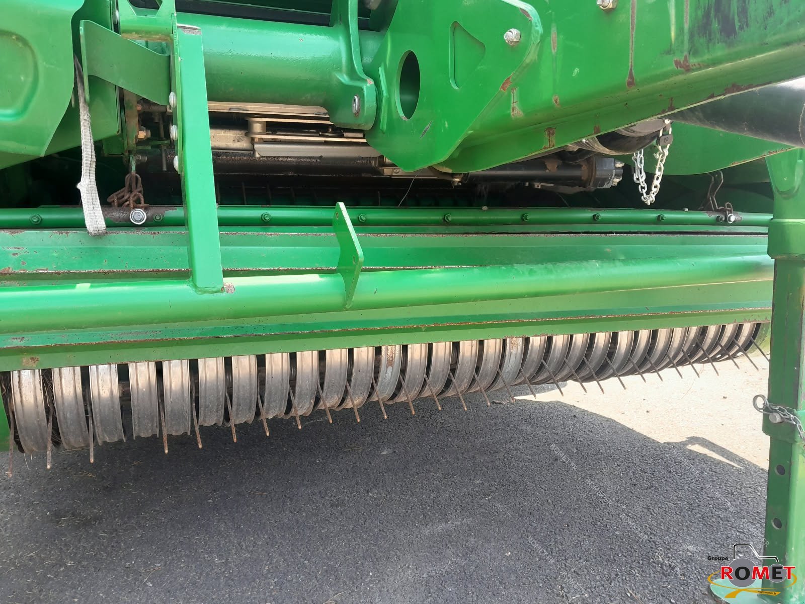 Rundballenpresse от тип John Deere 960 ISOBUS, Gebrauchtmaschine в Gennes sur glaize (Снимка 4)