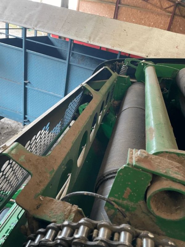 Rundballenpresse typu John Deere 960, Gebrauchtmaschine v CHEMAUDIN ET VAUX (Obrázek 7)