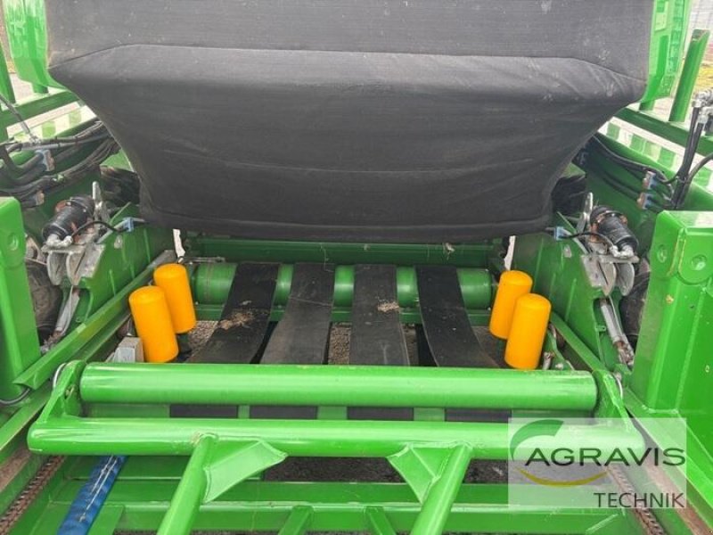 Rundballenpresse от тип John Deere 990, Gebrauchtmaschine в Meppen (Снимка 7)