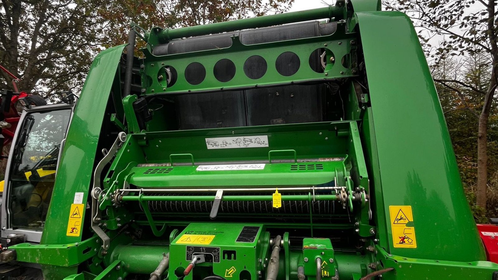 Rundballenpresse des Typs John Deere 990, Gebrauchtmaschine in Bredsten (Bild 7)