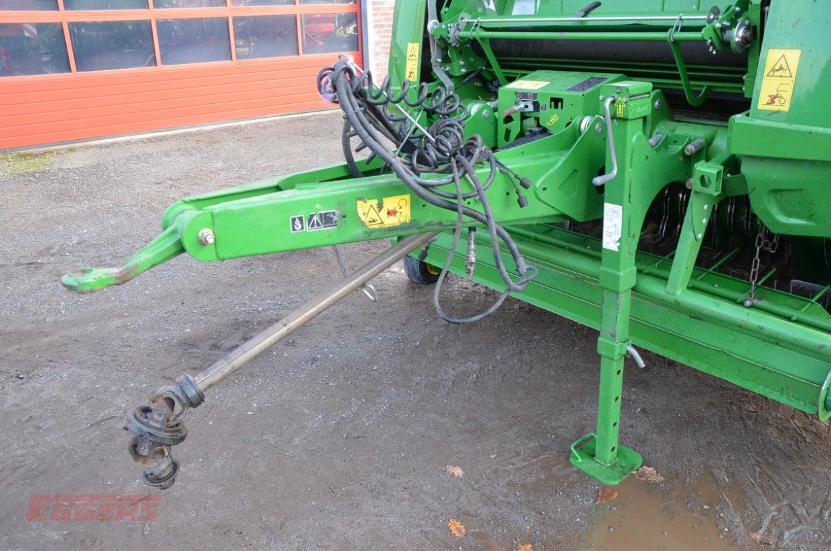 Rundballenpresse des Typs John Deere 990, Gebrauchtmaschine in Suhlendorf (Bild 5)