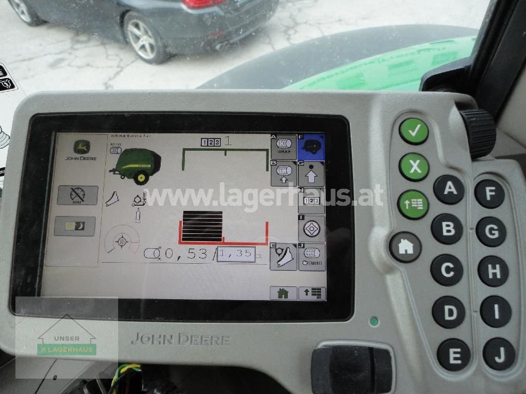Rundballenpresse des Typs John Deere 990, Neumaschine in Freistadt (Bild 7)
