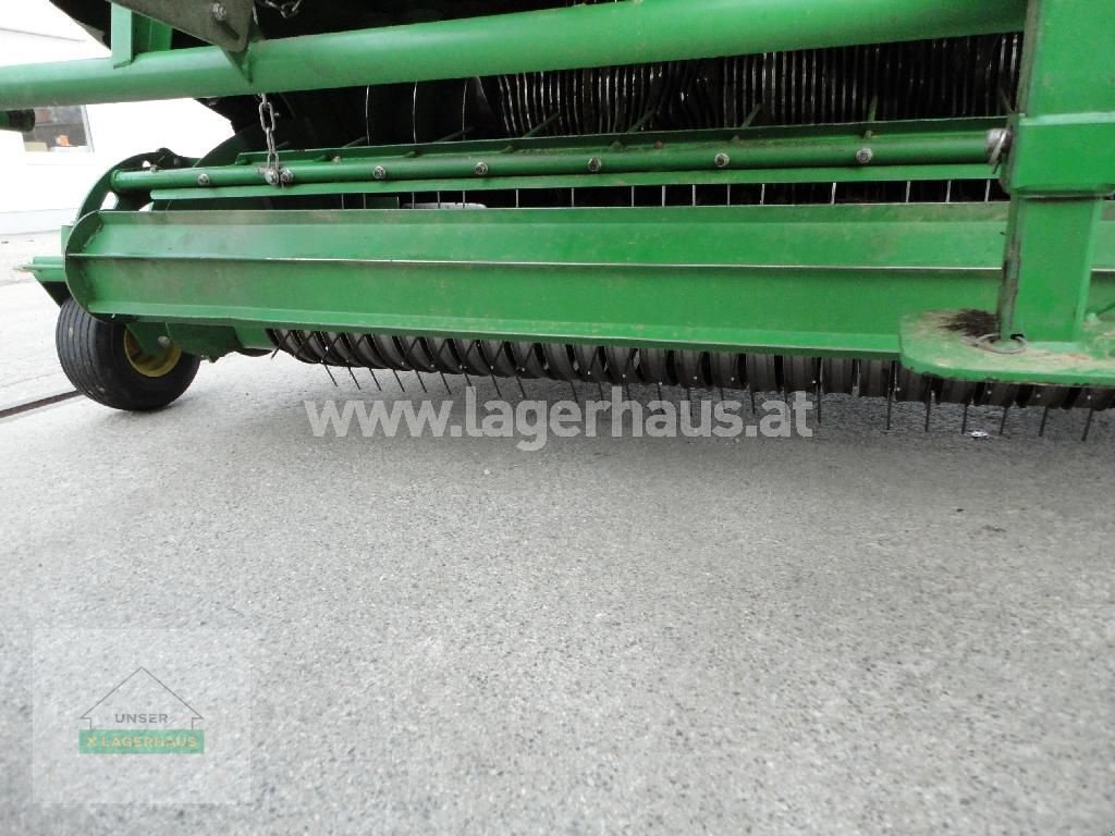Rundballenpresse des Typs John Deere 990, Neumaschine in Freistadt (Bild 9)