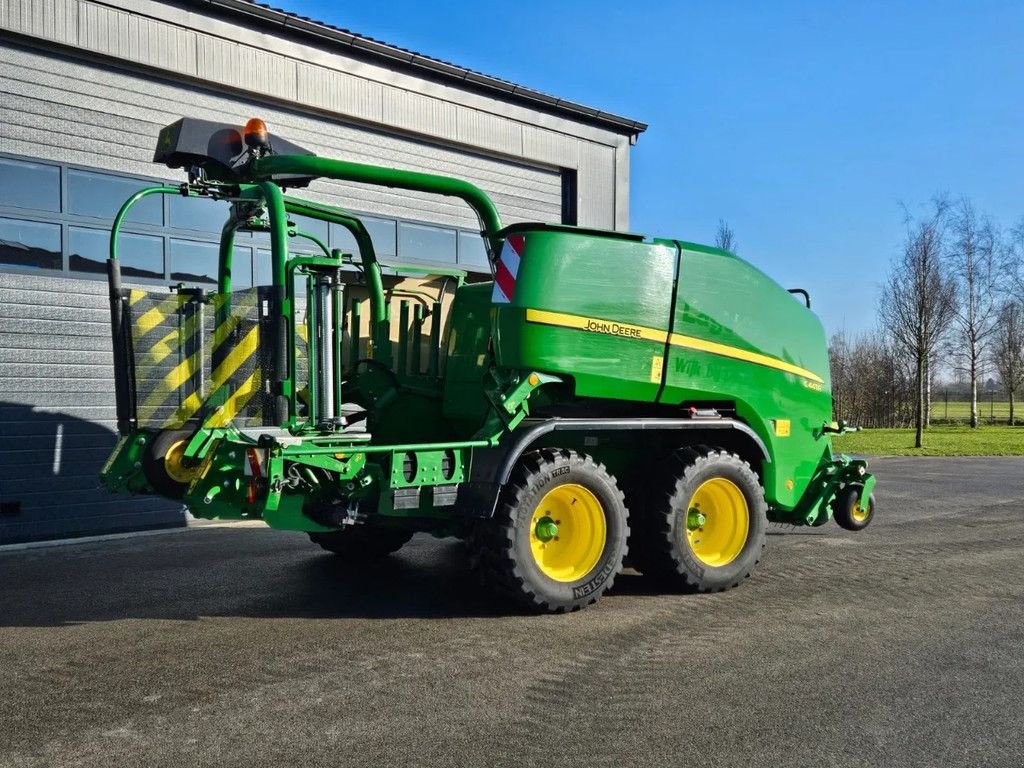 Rundballenpresse van het type John Deere C441R, Gebrauchtmaschine in BENNEKOM (Foto 4)