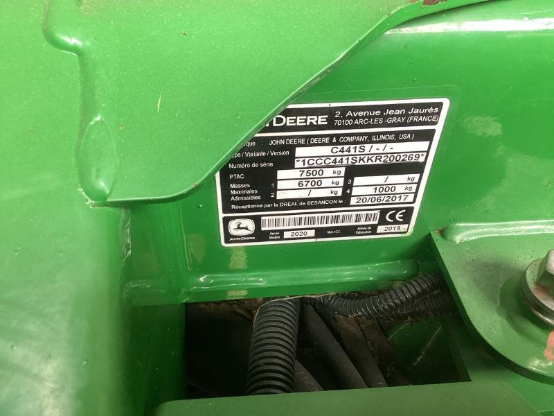 Rundballenpresse a típus John Deere C441R, Gebrauchtmaschine ekkor: CHAUMESNIL (Kép 7)