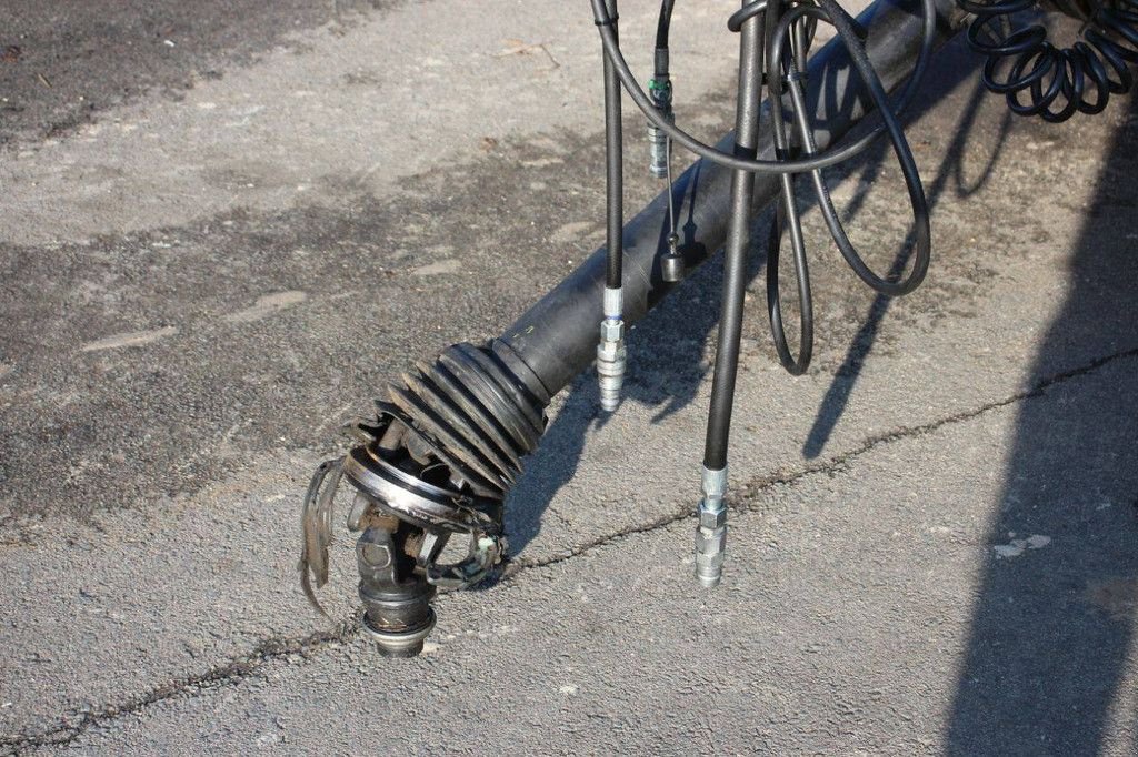 Rundballenpresse типа John Deere C441R, Gebrauchtmaschine в Antwerpen (Фотография 11)