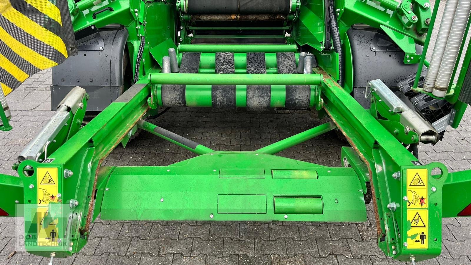 Rundballenpresse del tipo John Deere C451R, Gebrauchtmaschine en Regensburg (Imagen 13)