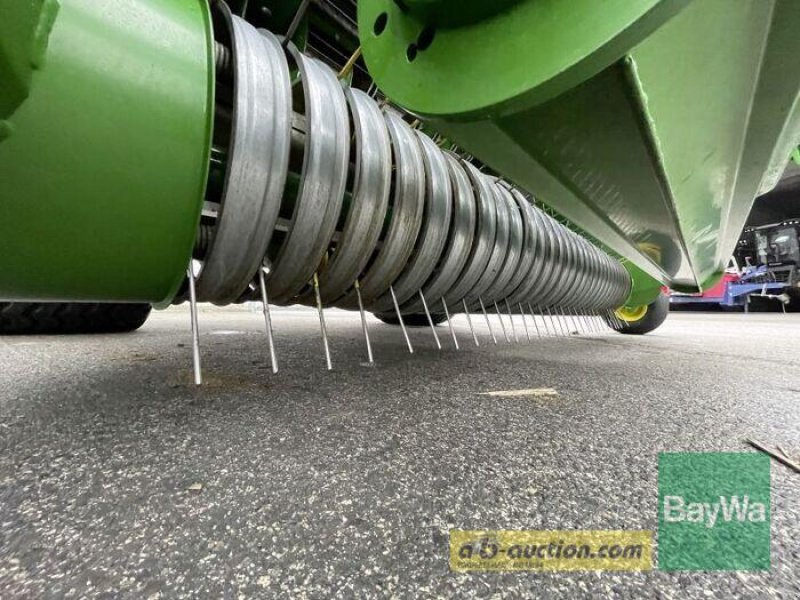 Rundballenpresse van het type John Deere F 441 M, Gebrauchtmaschine in Bamberg (Foto 22)